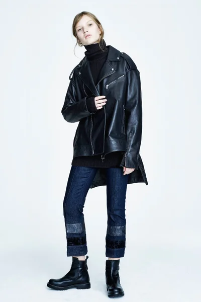 Look 12